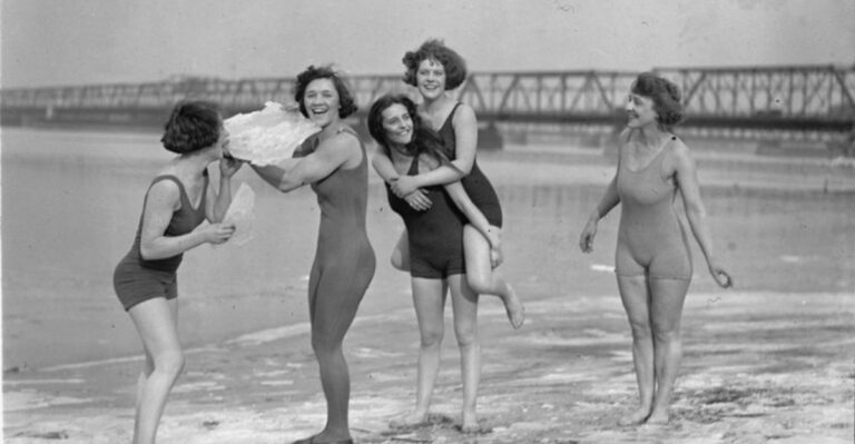 15 Vintage Photos That Show What Life Was Like For Women 100 Years Ago