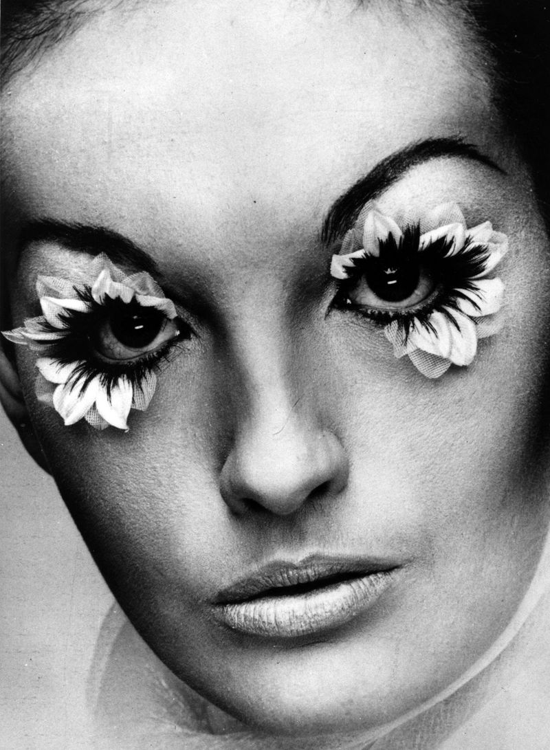 Bizarre Eyelash Extensions