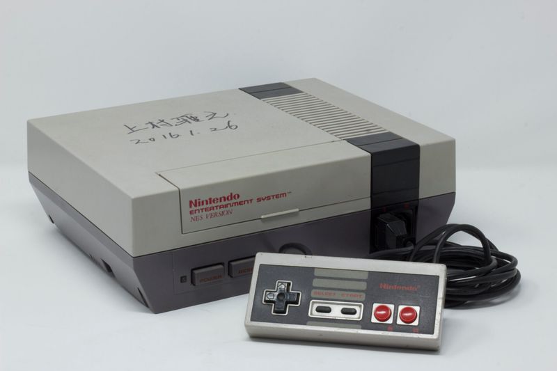 Nintendo Entertainment System (NES)