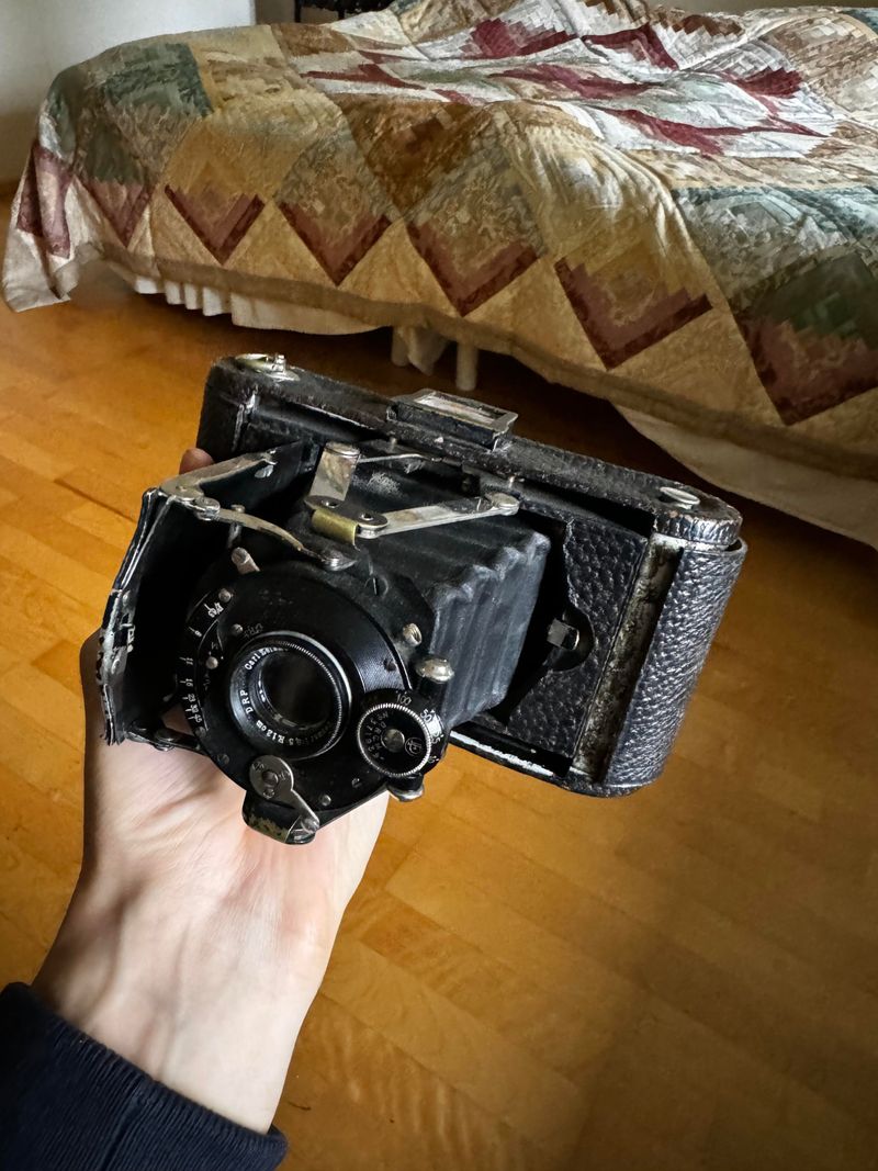 1920s: The Rise of the Compact Camera