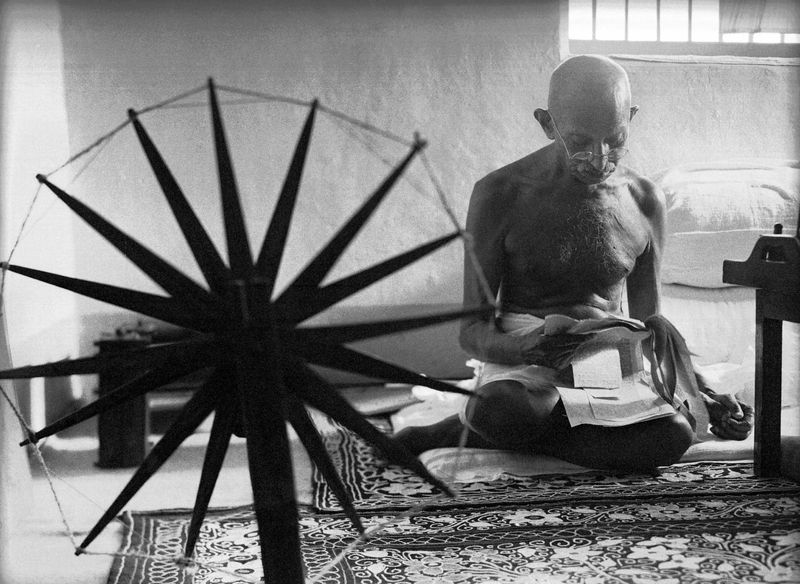 Mahatma Gandhi Spinning Yarn