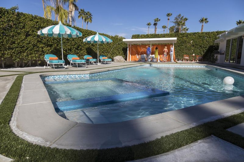 Palm Springs '60s Poolside Lounge