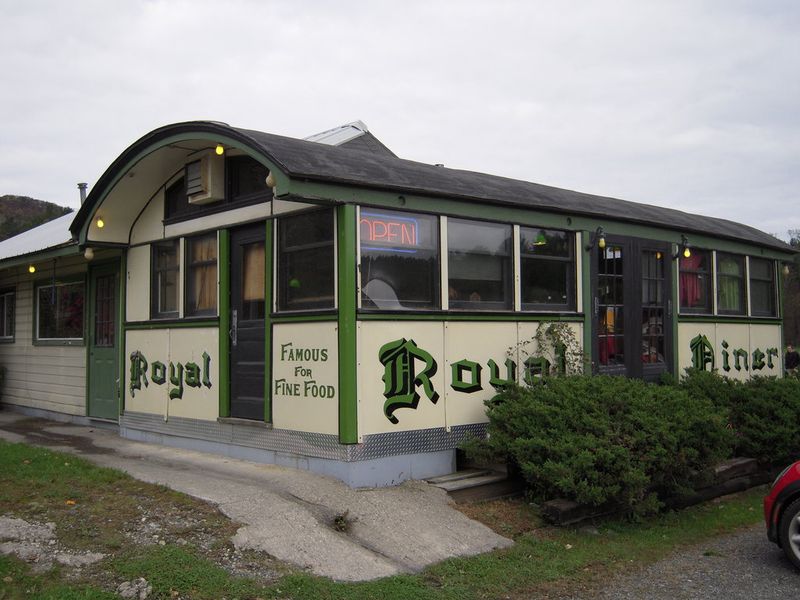 Vermont's The Chelsea Royal Diner