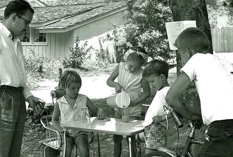 Setting Up Lemonade Stands Without a Permit