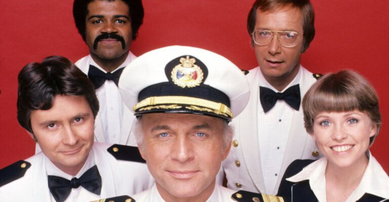 15 TV Shows From The ’70s That Glued The Whole Family To The Couch