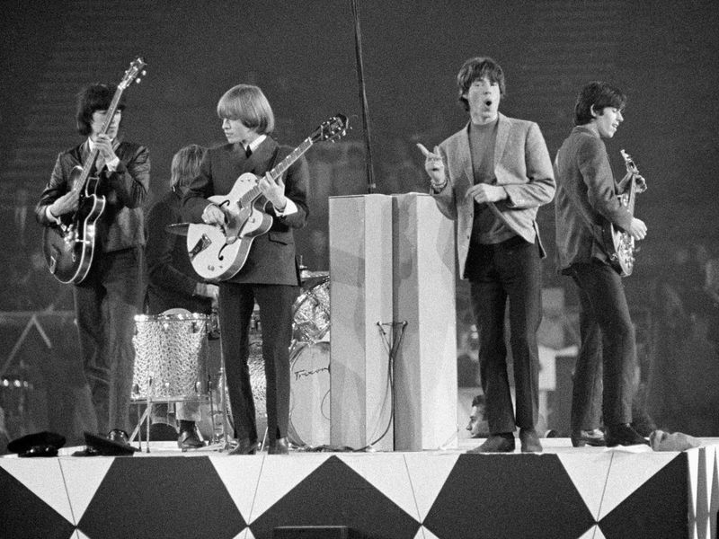 Satisfaction – The Rolling Stones (1965)