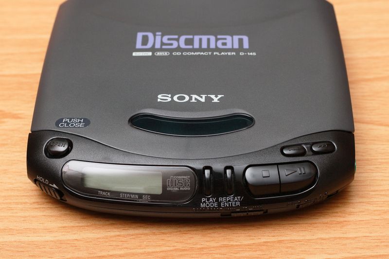 Discman (Sony CD Player)