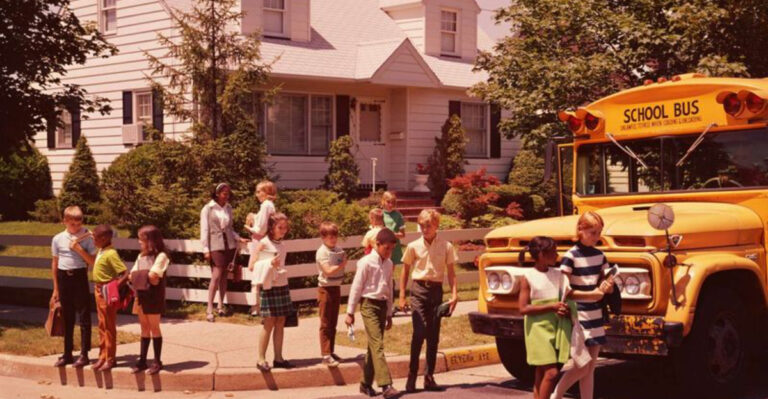 15 Strange Old-School Birthday Party Themes That Would Go Viral Today
