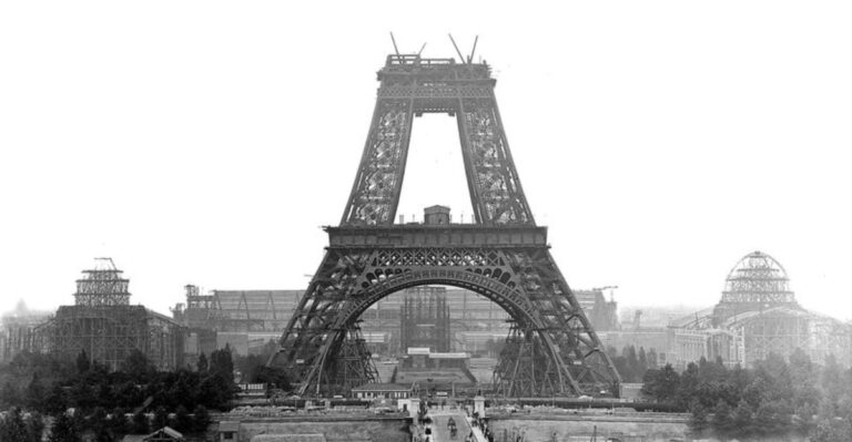 21 Incredible Vintage Photos Of Paris That Will Leave You Breathless
