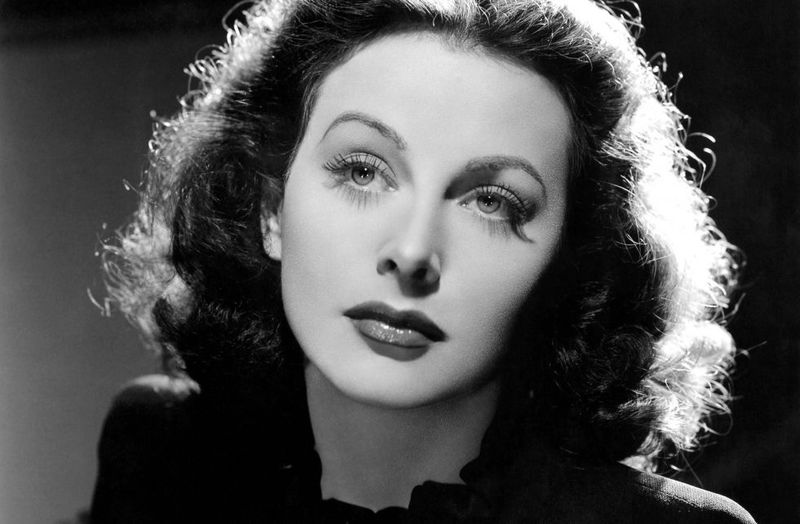 Hedy Lamarr's Intellectual Glamour