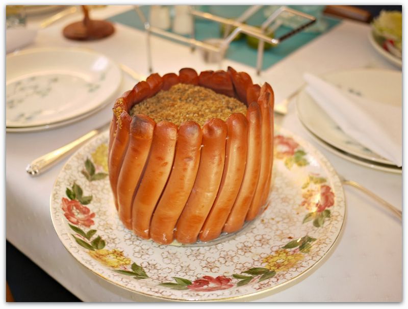 Crown Roast of Frankfurters