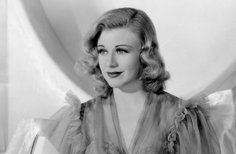 Ginger Rogers's Dynamic Elegance