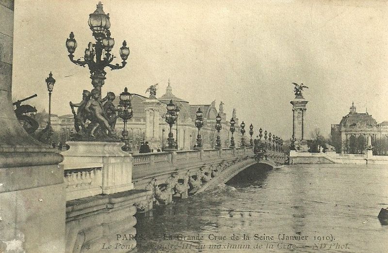 Pont Alexandre III, 1910s