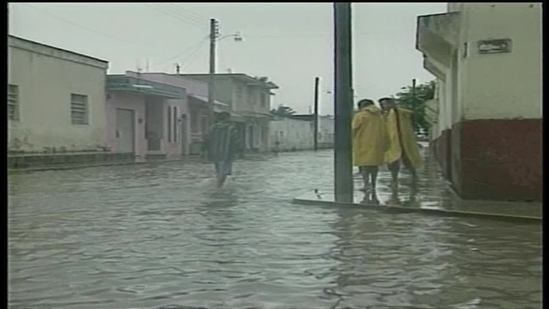 Hurricane Mitch Devastates Honduras and Nicaragua