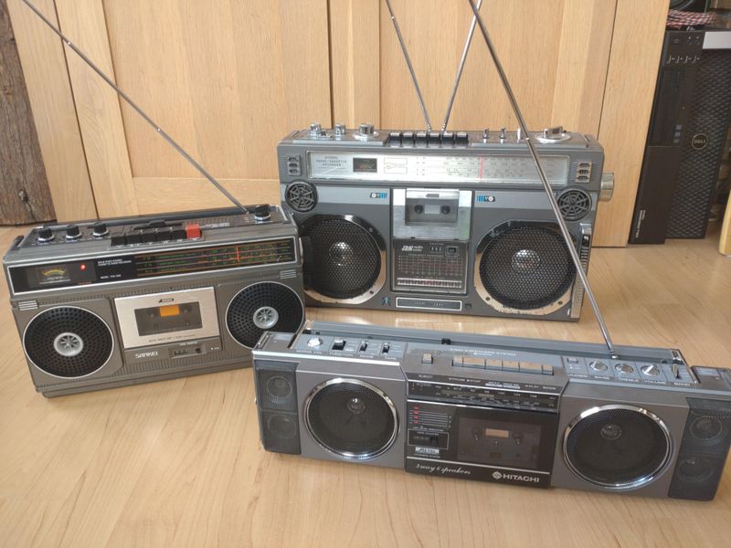 The Boombox Battery Fade